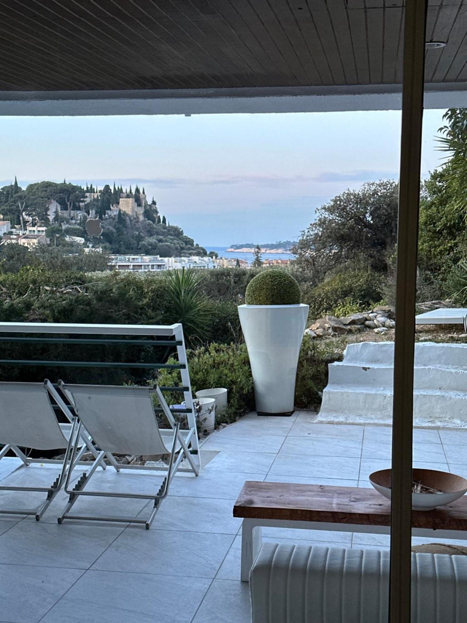 La Maison De Doms Avec Jacuzzi Et Vue Mer Каси Экстерьер фото